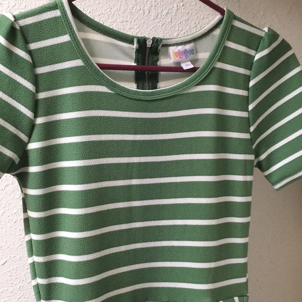 XS lularoe Amelia dress